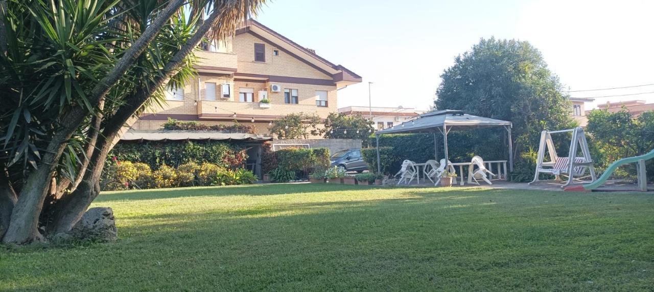 Апартаменты Garden Basement - Seminterrato Max 4 Ospiti - Fiumicino Vicino Aeroporto E Fiera Экстерьер фото