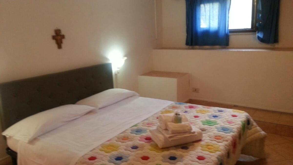 Апартаменты Garden Basement - Seminterrato Max 4 Ospiti - Fiumicino Vicino Aeroporto E Fiera Экстерьер фото